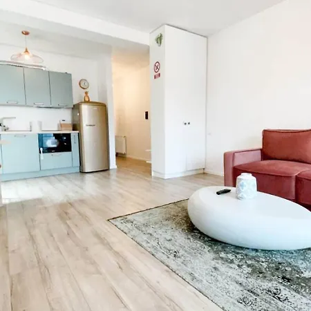 Terrace Nest - Relaxing Family Apart,free Parking Apartament *