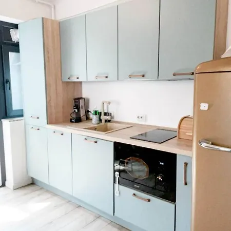 Terrace Nest - Relaxing Family Apartment, Parking Apartment